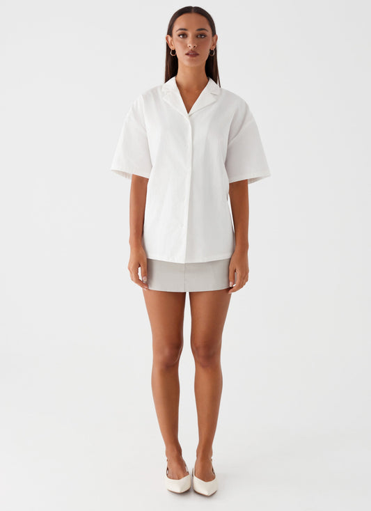 Hadley Open Back Short Sleeve Shirt - White