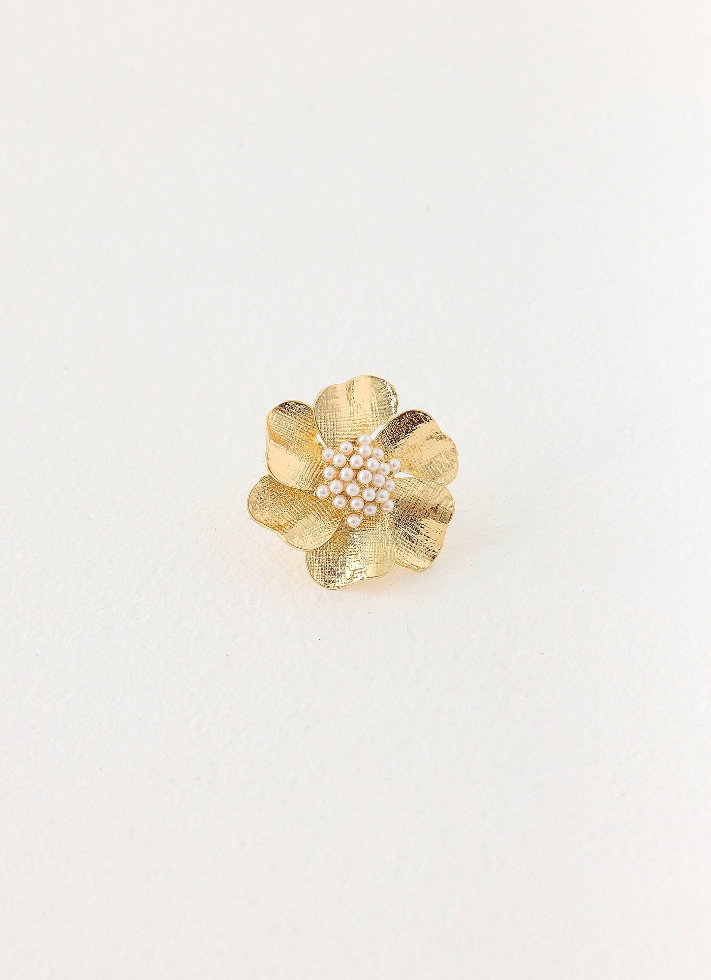 Camellia Pearl Ring - Gold
