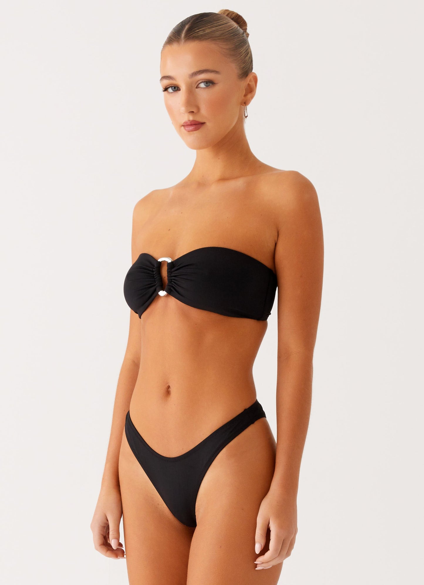 Cuba Strapless Bikini Top - Black