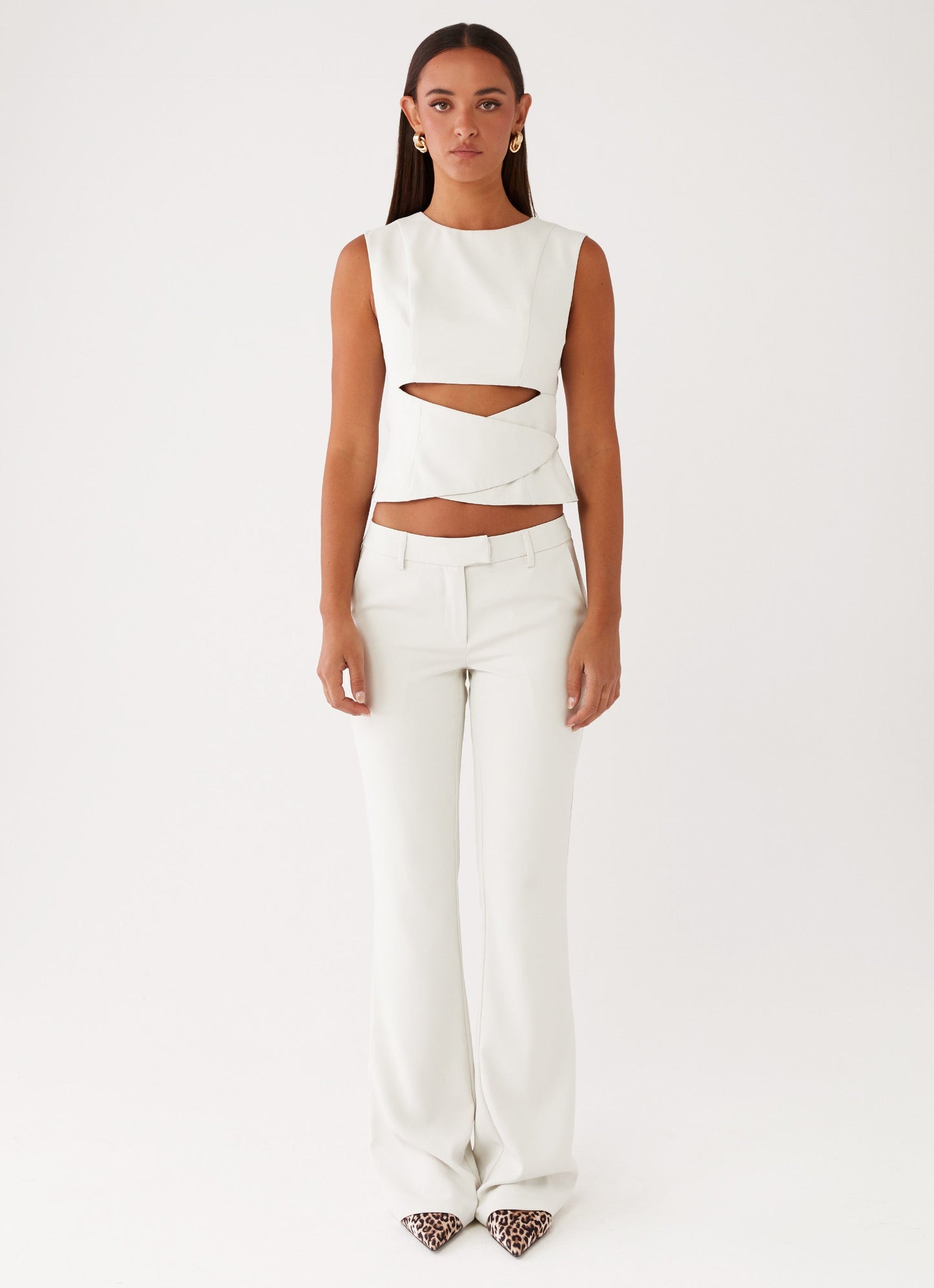 Cyra Low Rise Slim Fit Pants - Ivory