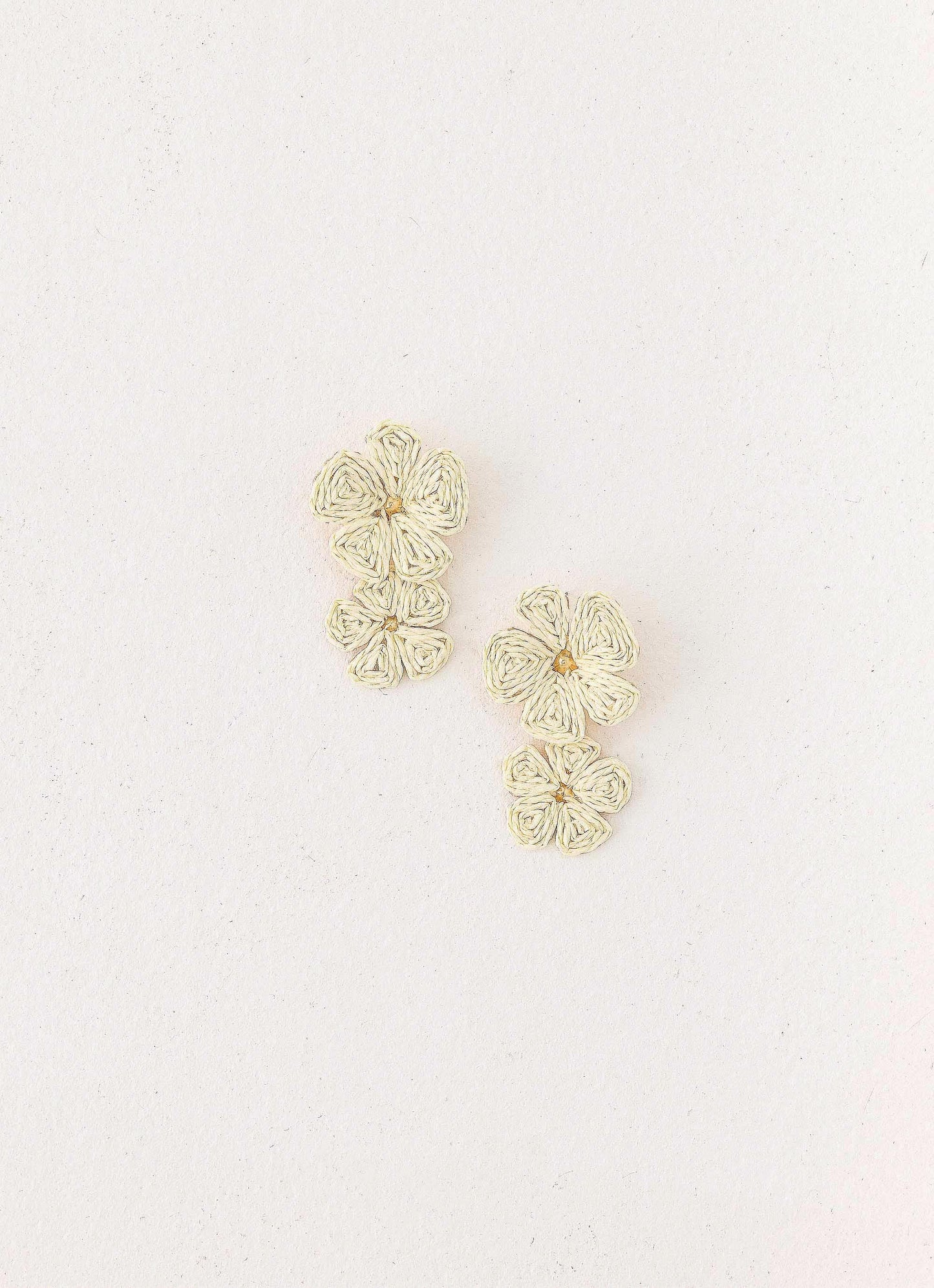 Marina Mode Earrings - White