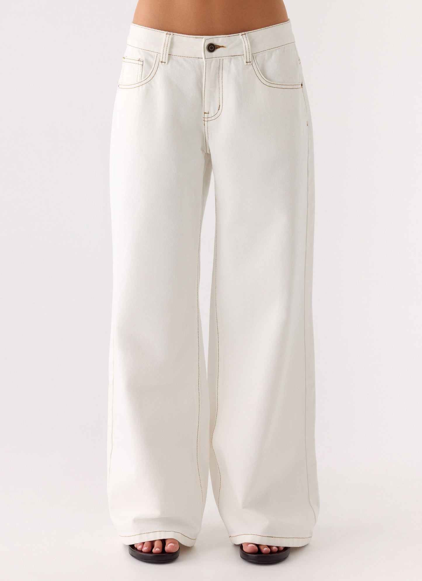 Neo Low Rise Wide Leg Jeans - Ivory
